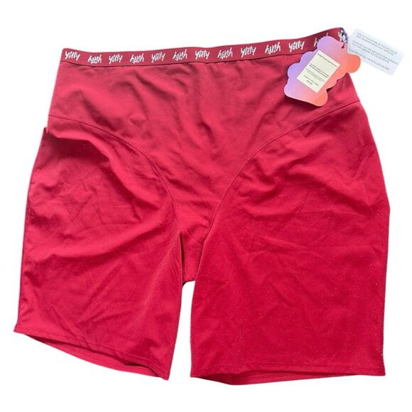 Yitty- Lizzo- 4XL- NWT Spotlight SHaping High Waissted Short: Shimmered Merlot - Picture 1 of 8
